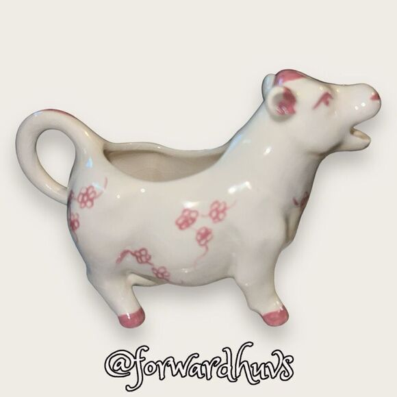 Pink & White Cow Cream & Sugar Set with Lid - Picture 9 of 13